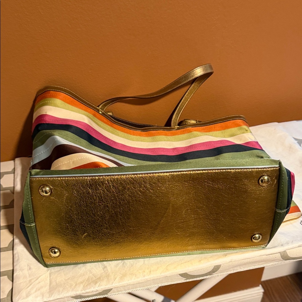 Vintage Coach Colorful Striped Tote Bag with Pouch - Picture 4 of 12